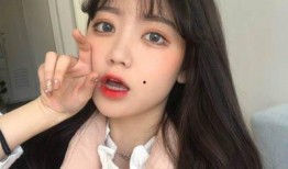 抖音娱乐吃瓜头像女生,揭秘网络红人的时尚魅力与神秘面纱”