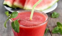 娱乐吃瓜君草莓酱,娱乐吃瓜君的甜蜜揭秘之旅